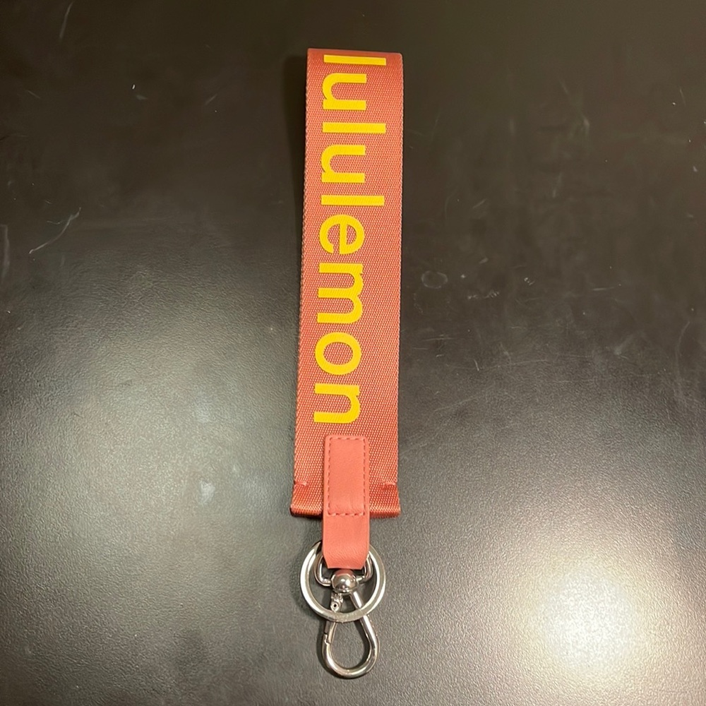 Lululemon Never lost keychain